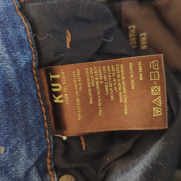 Kut From The Kloth Catherine Boyfriend Jeans - Picture 5 of 7